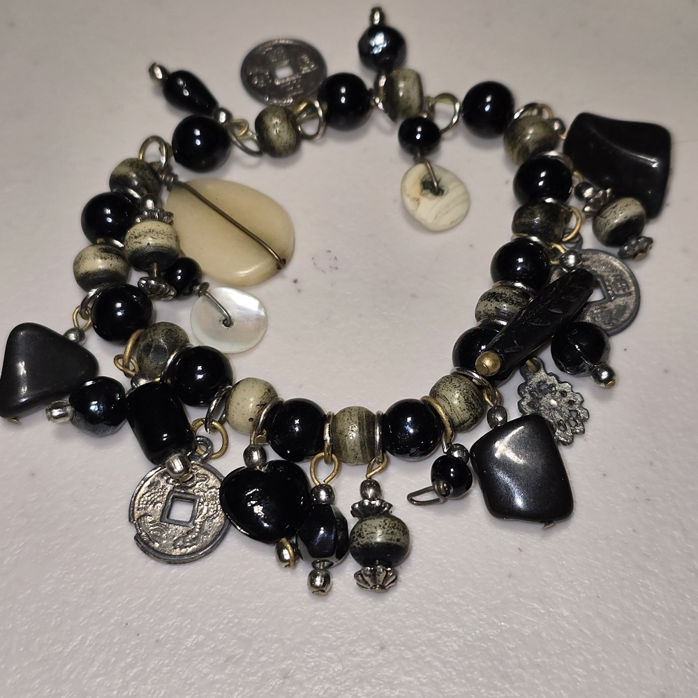 Vintage Handmade Asian Amulet Beaded Bracelet